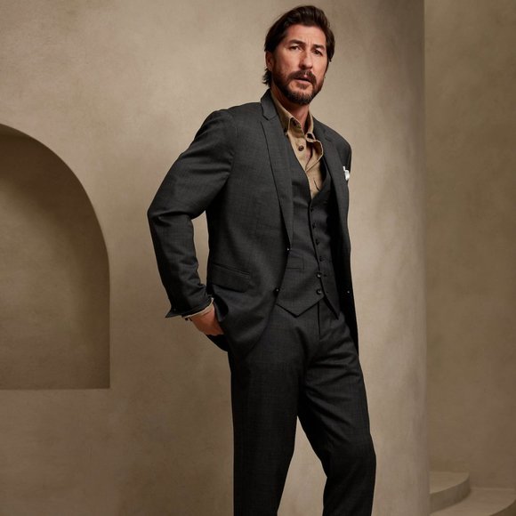 Banana Republic | (NWT) Signature Italian Nailhead Suit Jacket in Gray | 48R - Picture 4 of 10